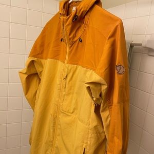 Abisko mens M lightweight jacket by Fjällräven